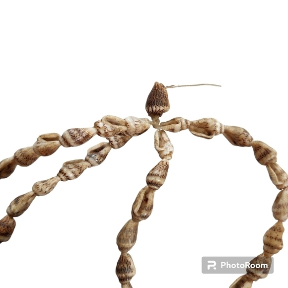 Vintage Seashell Plant Hanger - Picture 3 of 4